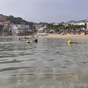 casa-con-encanto-junto-a-la-playa.topcostabravahotels.com/